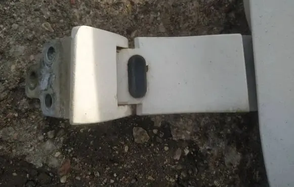 Hyundai H-1, Starex, Satellite Rear door lower hinge