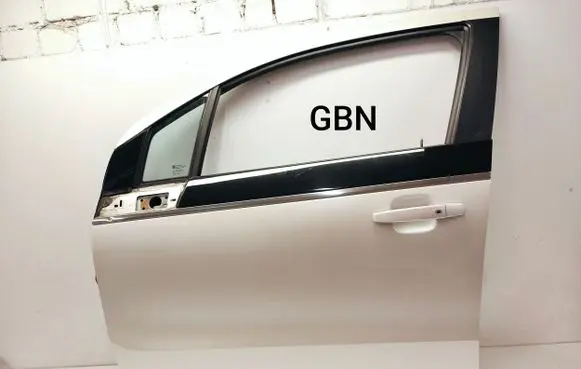 Opel Ampera Front door