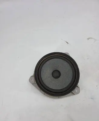Toyota RAV 4 (XA20) Front door speaker 8616042070 EAS16P607A