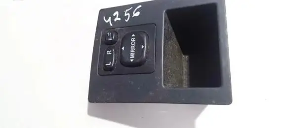 Toyota RAV 4 (XA30) Wing mirror switch 5892542020 58925-42020