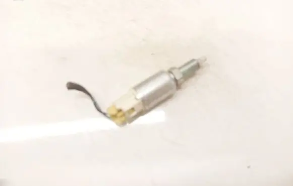 Toyota RAV 4 (XA30) Brake pedal sensor switch 