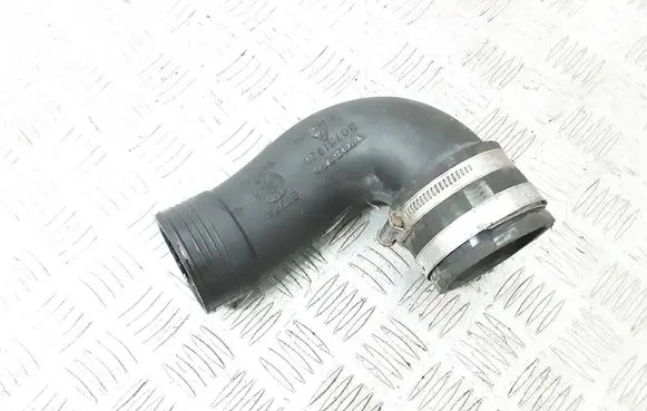Volvo XC90 Intercooler hose/pipe 30751920