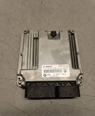 BMW X3 F25 Engine control unit/module 1039S61191 8574100 0281019814