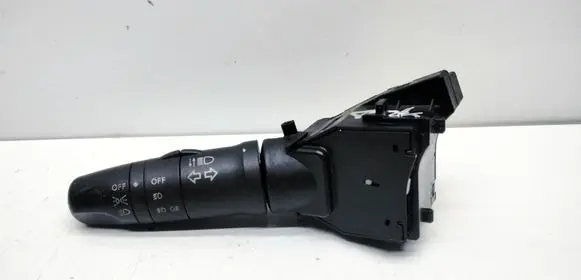 Nissan Almera Tino Indicator stalk 25540