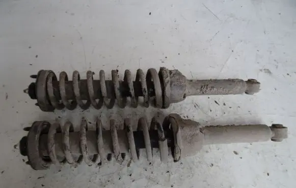 Honda CR-V Rear shock absorber/damper