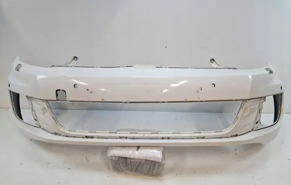 Volkswagen Golf VI Front bumper 5K0807221