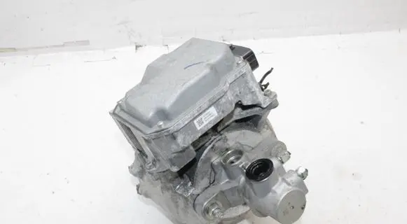Nissan Leaf II (ZE1) Brake booster EAC103504A