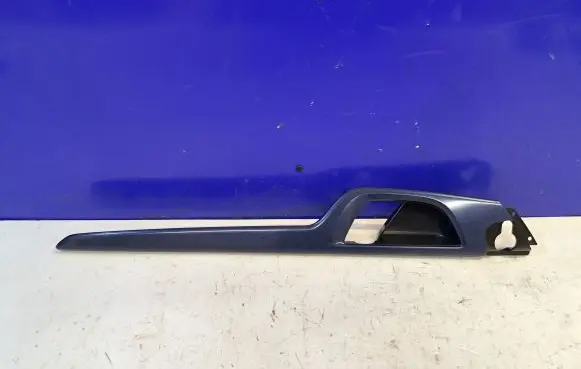 Volvo V70 Front door card panel trim 8652395