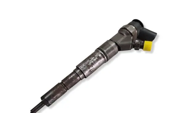 BMW 5 E60 E61 Fuel injector 0445110131 7789661