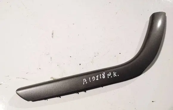 Peugeot 308 Other front door trim element 