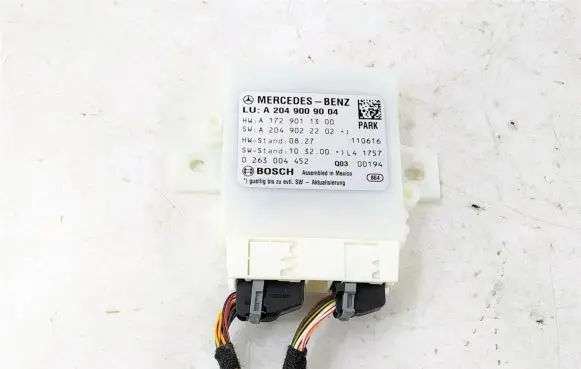 Mercedes-Benz C W204 Parking PDC control unit/module 2049009004 0263004452
