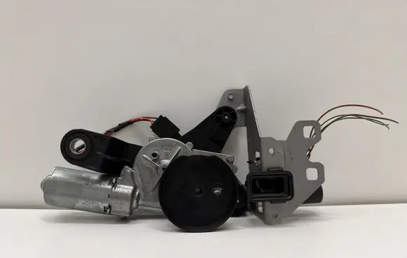 BMW 5 F10 F11 Rear window wiper motor 0390201231 7311415
