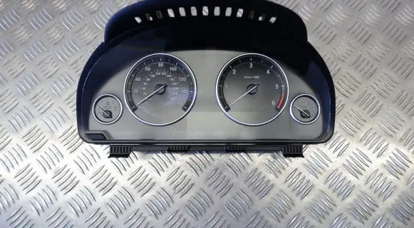 BMW X3 F25 Speedometer (instrument cluster) 3109925 9383489