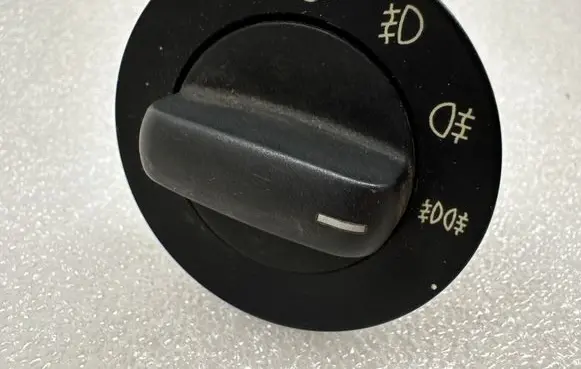 BMW 5 E39 Light switch 8363684 530893 549392022