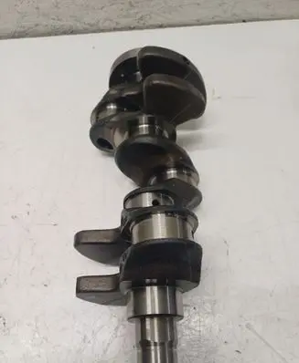 Volkswagen Polo VI Crankshaft 04CH