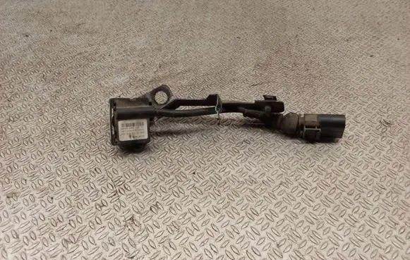 Audi A8 S8 D3 4E Air suspension front height level sensor 4E0616575J 4E0907651G