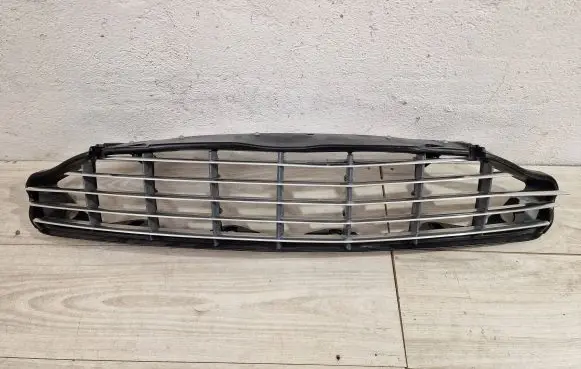 Aston Martin DB9 Front grill Dg43-8190-ag