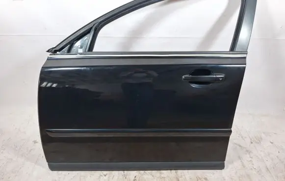 Volvo S40 Front door 