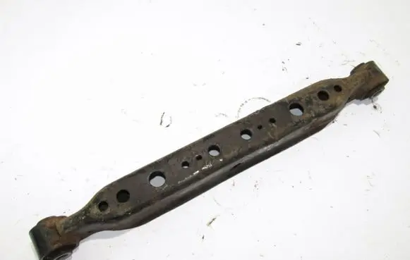 Nissan X-Trail T32 Rear upper control arm/wishbone