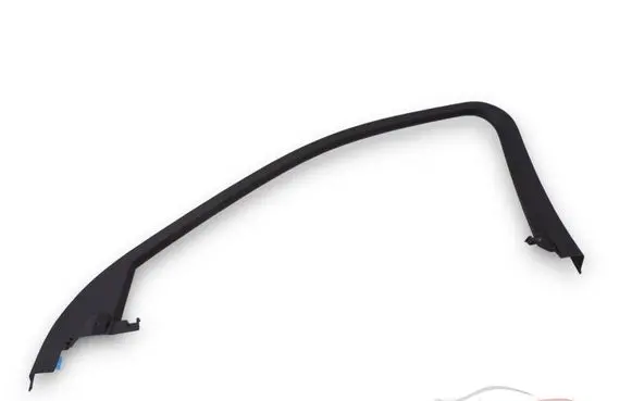 Audi Q3 F3 Front door glass trim molding 83A867610