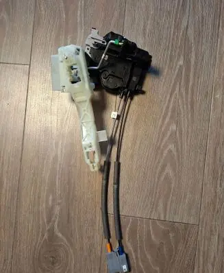 Hyundai Kona I Rear door lock 81410J9500