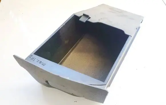 Audi A6 S6 C5 4B Glove box 70664l