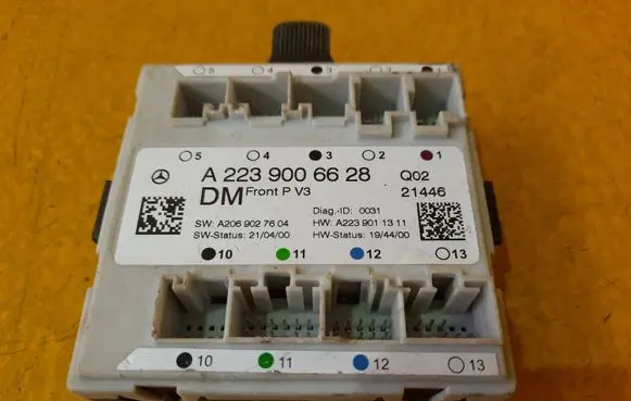 Mercedes-Benz S W223 Door control unit/module A2239006628