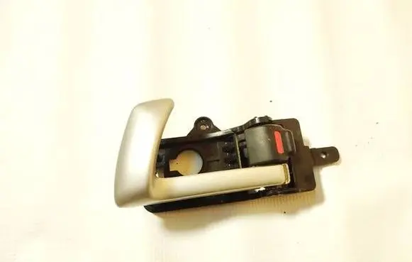 Hyundai Santa Fe Rear door interior handle