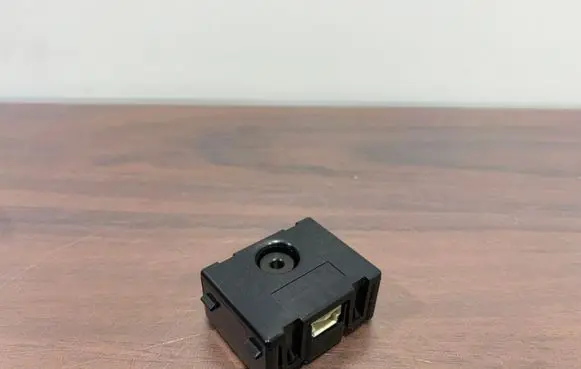 Alfa Romeo Stelvio Aerial antenna amplifier 0050543806 30100464