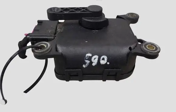 Audi A6 S6 C5 4B Air flap motor/actuator MF1168800560 4B1820511A 0132801127