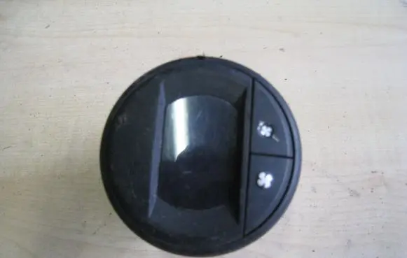 Renault Espace - Grand espace IV Climate control unit 8200367335