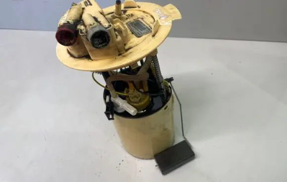 Volvo V60 In-tank fuel pump 31321069