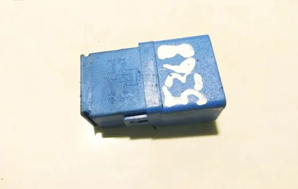Nissan Pathfinder R51 Other relay 252309f920 4ra007813-03