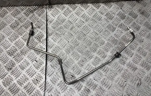 Volkswagen PASSAT B6 Turbo turbocharger oiling pipe/hose 038145771AG
