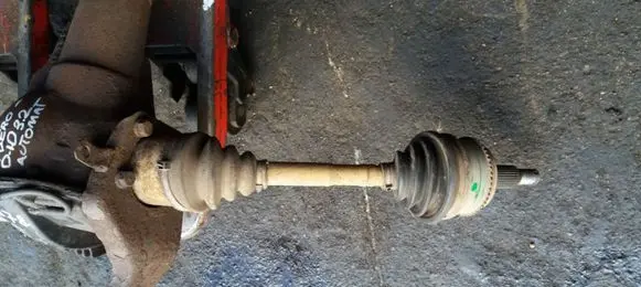 Mitsubishi Pajero Front driveshaft