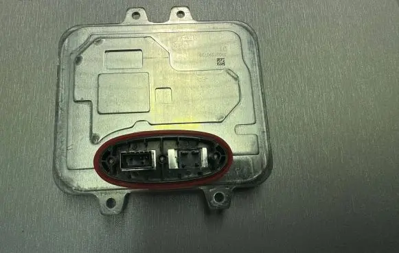 Mercedes-Benz Vito Viano W639 Headlight ballast module Xenon 31294111 21004111 5DV00961000