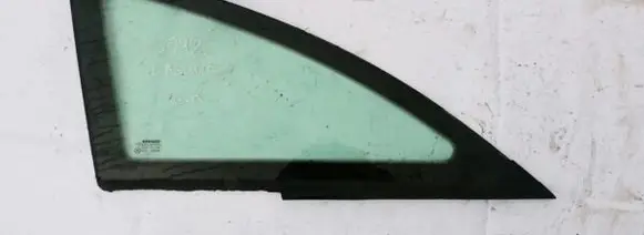 Renault Laguna II Rear side window