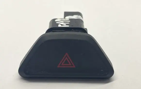 Chevrolet Camaro Hazard light switch 202010072 20201007