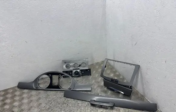 Volkswagen PASSAT B7 Panel trim 3AB858366D 3AA863324 3AB857212D