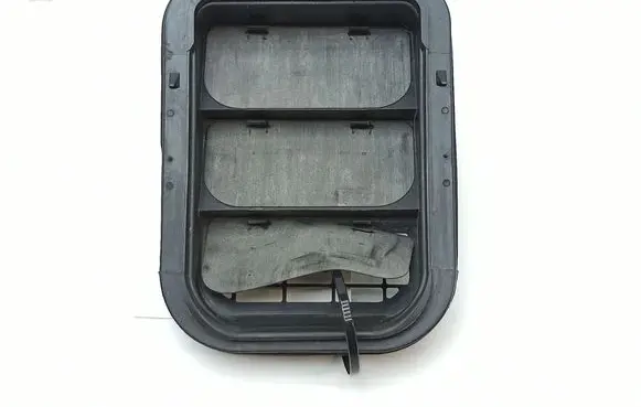 BAW Yuanbao Quarter panel pressure vent 