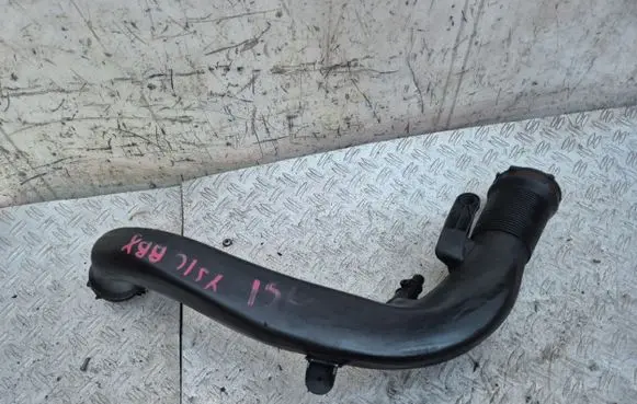 Volvo C30 Intercooler hose/pipe 31319646