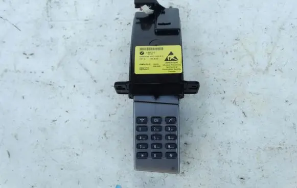 BMW 7 E65 E66 Phone 61316950110