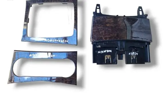 Mercedes-Benz C W204 Interior decorative trim set A2046800290 A2046801350