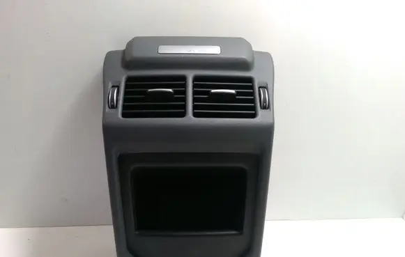Land Rover Evoque I Rear air vent grill BJ32014A22AD EJ32014A22AA