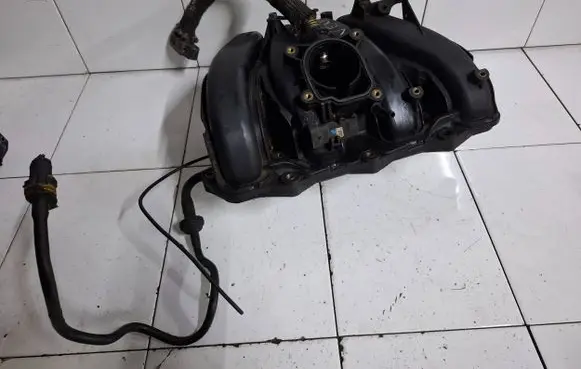 Opel Vectra C Intake manifold 24426075