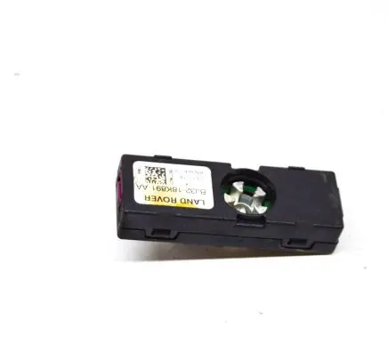 Jaguar I-Pace Aerial antenna amplifier BJ3218K891AA