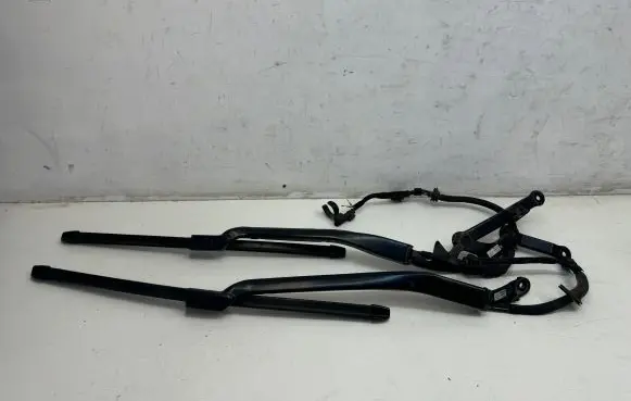 Mercedes-Benz E W238 Windshield/front glass wiper blade A2388208900 A2388209100