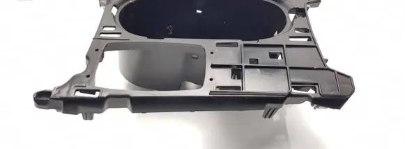 Cup holder front