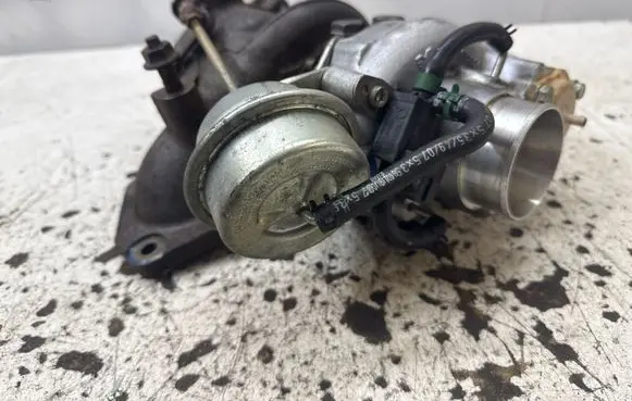 Opel Insignia A Turbo 12618667