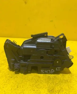 Seat Ibiza IV (6J,6P) Rear door lock 6J0839015D